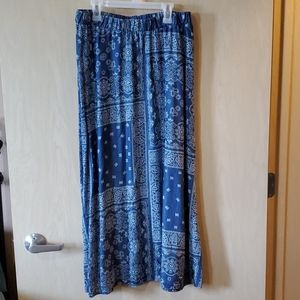 NWOT Blue Paisley Skirt